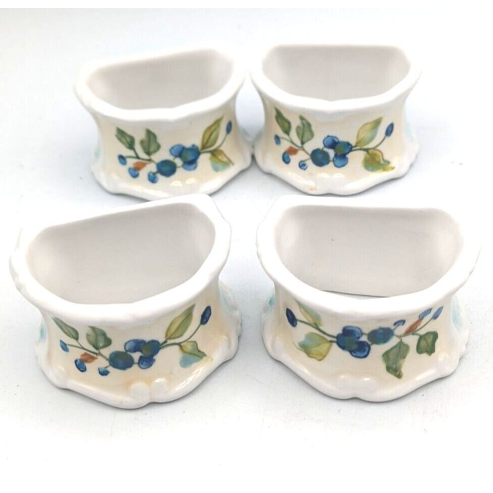 Tracy Porter Porcelain Napkin Rings Set of 4 Blueberry Print Hand Painted